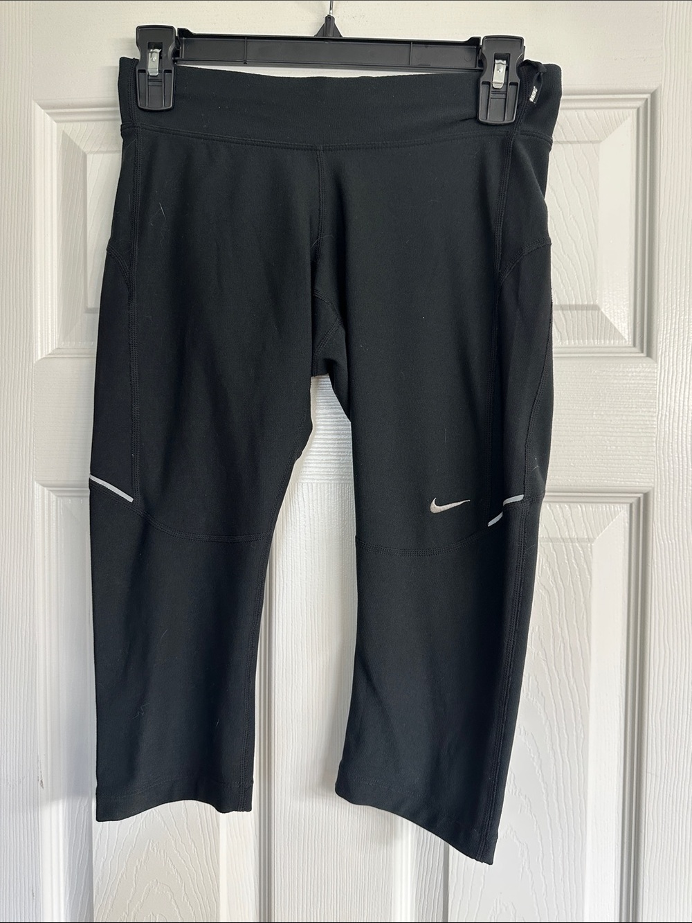 Nike Black Capri Performance Leggings with Reflective Accents